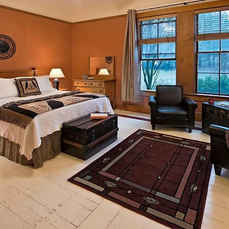 Mccloud Hotel Ngoại thất bức ảnh